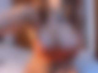 Live cam show with camillasanchez - Mature on Camsoda