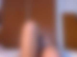 Live cam show with camillasanchez - Normal on TeamSkeetLive