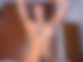 Live cam show with camillasanchez - Oil on Camsoda