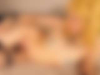 Live cam show with Aurora - Mature on Camsoda