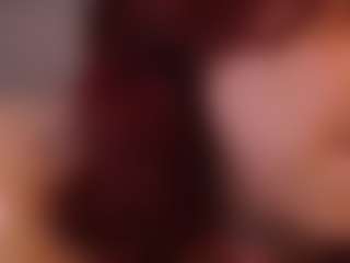 Live cam show with Aurora - Asian Teen (18+) on Hubzter Live