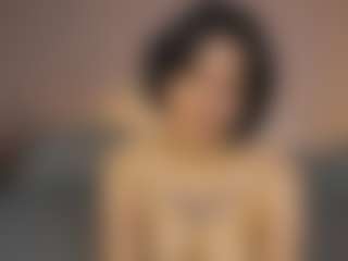 Aurora's Live Sex Cam Show