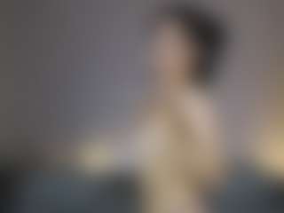 Live cam show with Aurora - Strip Asian on thefappeningchat.com