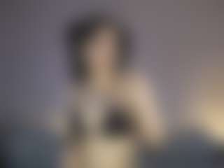 Aurora's Live Sex Cam Show