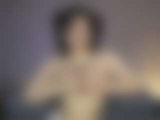 Aurora's Live Sex Cam Show