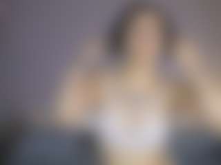 Aurora's Live Sex Cam Show
