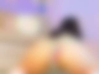 Live cam show with lizzy-kane - Nipple Piercings on anonymated.com