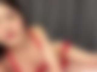 LaunaKaman's Live Sex Cam Show
