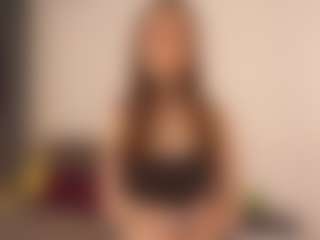 Live cam show with LonnaBader - Ice on chickslive.net