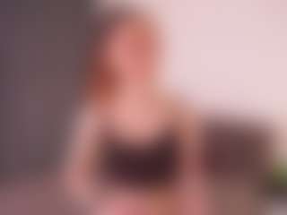 Live cam show with LonnaBader - Ice on Fit Hotties