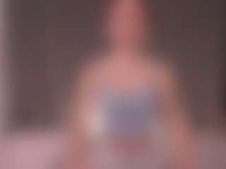 Live cam show with LonnaBader - Ice on ObeyMaria