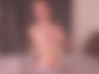 Live cam show with LonnaBader - Oil on Camsoda