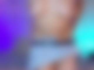 Live cam show with madissonrousecs - Smoking on Soda Cam