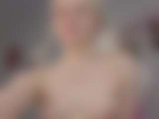 Live cam show with mia-wave - Horny on mypornchat.com