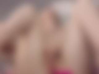 mia-wave's Live Sex Cam Show