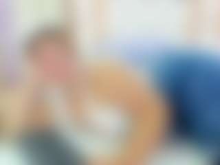 rousse-millers's Live Sex Cam Show