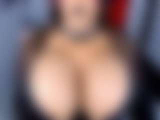 Live cam show with ruby-gracce - Chubby on Livezox