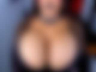 Live cam show with ruby-gracce - Chubby on Mixed Magazine Live