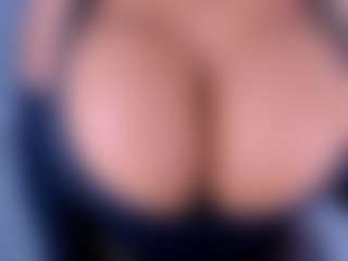 ruby-gracce's Live Sex Cam Show