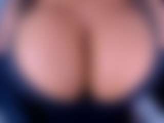 ruby-gracce's Live Sex Cam Show
