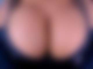 Live cam show with ruby-gracce - Chubby on Camsoda