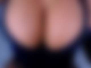 Live cam show with ruby-gracce - Chubby on liverealitysex.com