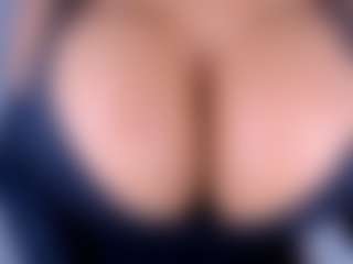 ruby-gracce's Live Sex Cam Show