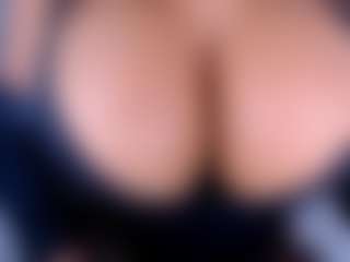Live cam show with ruby-gracce - Fake Tits on Hubzter Live