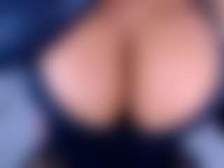 Live cam show with ruby-gracce - Chubby on liverealitysex.com