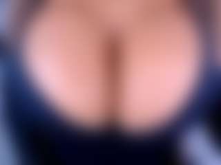 ruby-gracce's Live Sex Cam Show