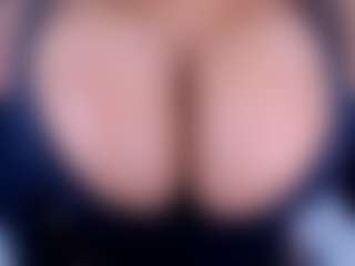 Live cam show with ruby-gracce - Chubby on SinfulBabes