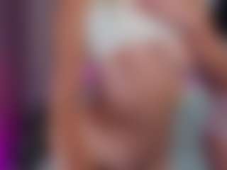 Live cam show with Sweetcupcaks - Slender on Fit Hotties