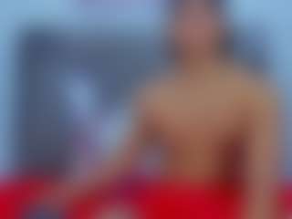 Live cam show with DAVID - Green Eyes on Camsoda