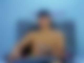 Live cam show with DAVID - British on Camsoda