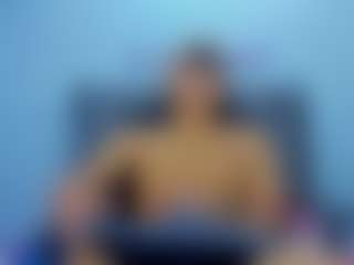 Live cam show with DAVID - Latino on Camsoda.co