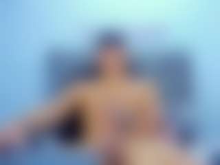 Live cam show with DAVID - Hidden Gay Sex on xplaylive.com