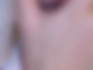 Naomi-Demio's Live Sex Cam Show