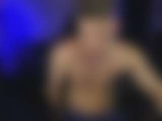 Live cam show with BradleyMaloney - Tease on Dolls Live