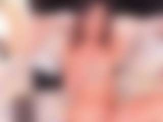 Live cam show with crystalrosee1 - Thin on Latina Girls