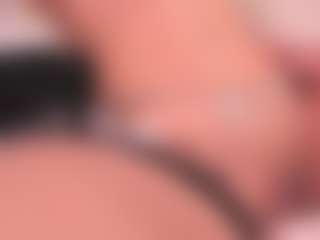 crystalrosee1's Live Sex Cam Show