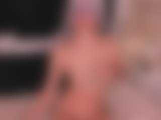 Live cam show with crystalrosee1 - Tiny Tits on SquirtSoMuch