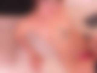 crystalrosee1's Live Sex Cam Show