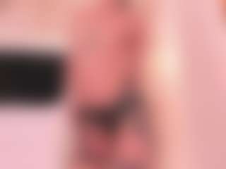 crystalrosee1's Live Sex Cam Show