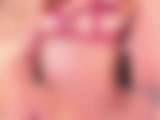 Live cam show with crystalrosee1 - Deepthroat on iamadamtest123.com