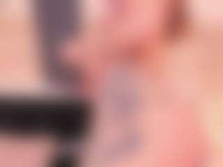 Live cam show with crystalrosee1 - Blonde Hair Dildo on friskycurves.com