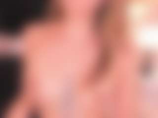 crystalrosee1's Live Sex Cam Show
