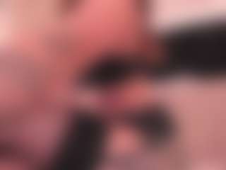 Live cam show with crystalrosee1 - Athletic on live.xbliss.ai