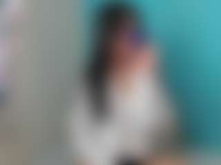 Emily22Swan's Live Sex Cam Show