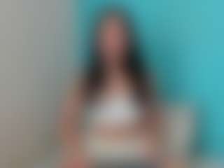 Emily22Swan's Live Sex Cam Show