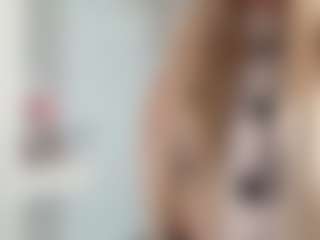 Live cam show with KaraTacke - College Mature on crypto-cams